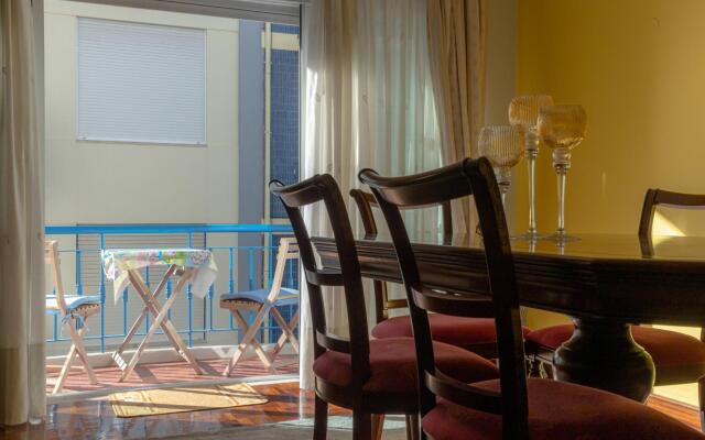 Balcony Touristic Center Apartment