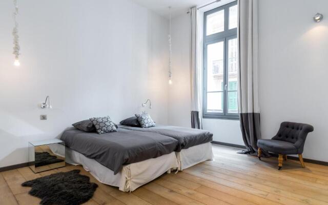 The Cosmopolitan Lodge