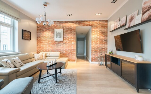 Dom & House - Monte Cassino 49 Supreme