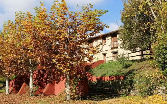 Hostel El Lago Caceres