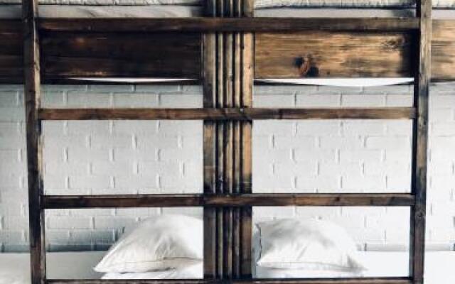Multi Challenge Hostel