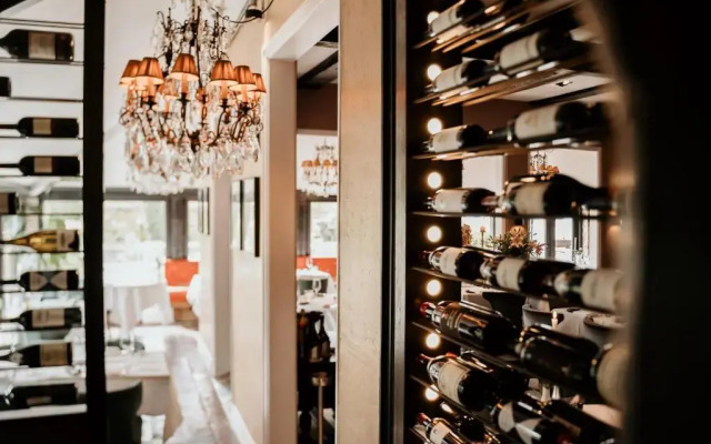 Luxury Vintage Hotel Villa Beukenhof