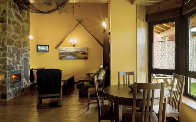 Apartamentos Rurales El Fresnu