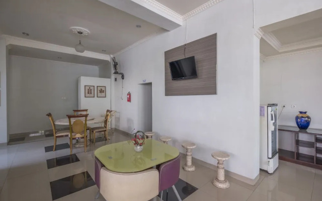 OYO 1527 Hotel Barkah