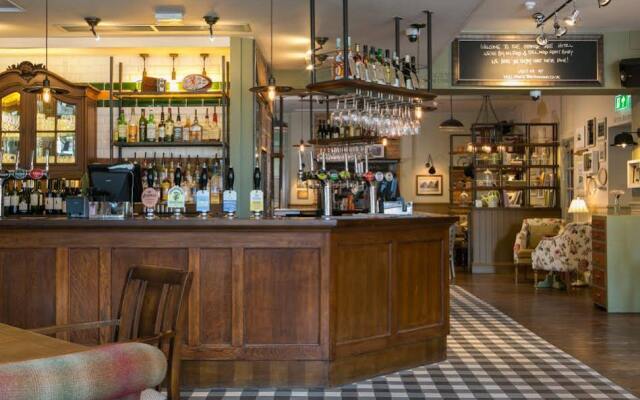 Orange Tree Hotel