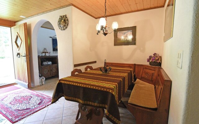 Pretty Apartment With Garden, Terrace, Garden Furniture, BBQ