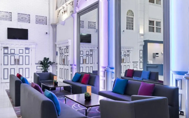 Jurys Cardiff