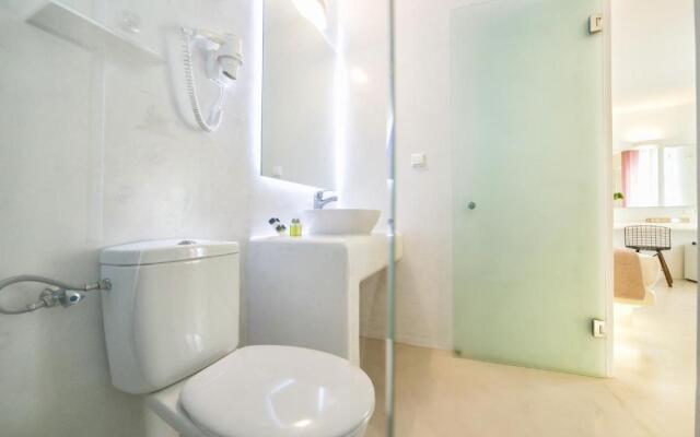 Anna Platanou Suites