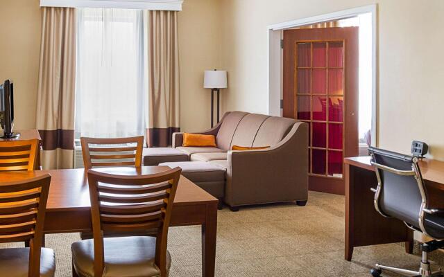 Comfort Suites Twinsburg