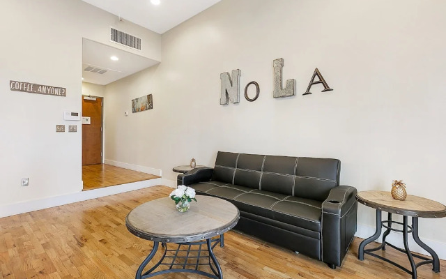Cozy Condos near French Quarter