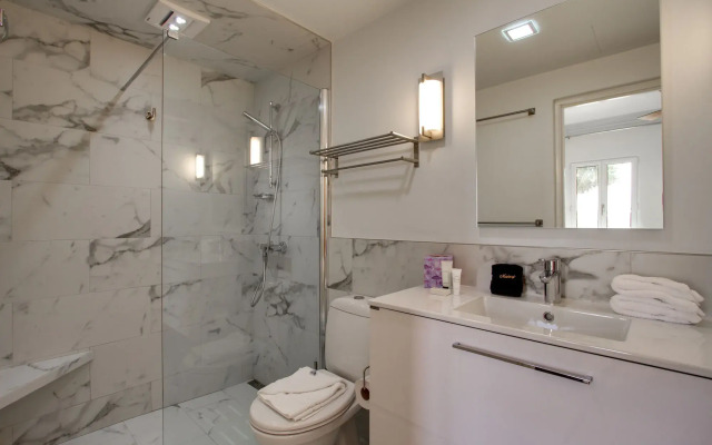 The Bellafonte - Luxury Oceanfront Hotel