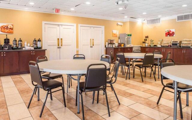 Quality Inn Richmond Hill - Savannah I-95