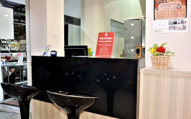 ZEN Rooms Basic Pegangsaan Kelapa Gading