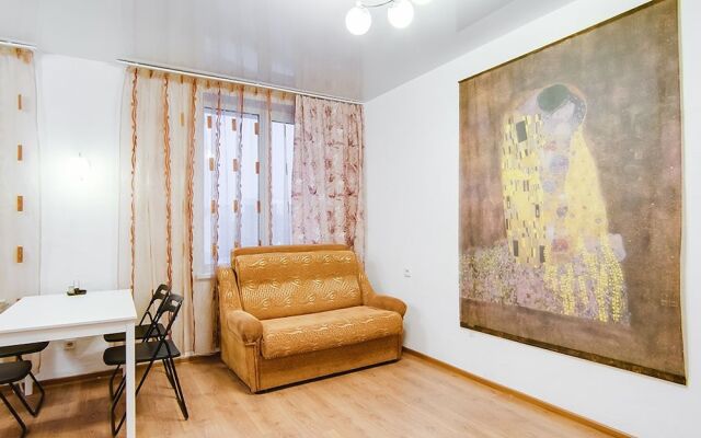 Aura Apartments