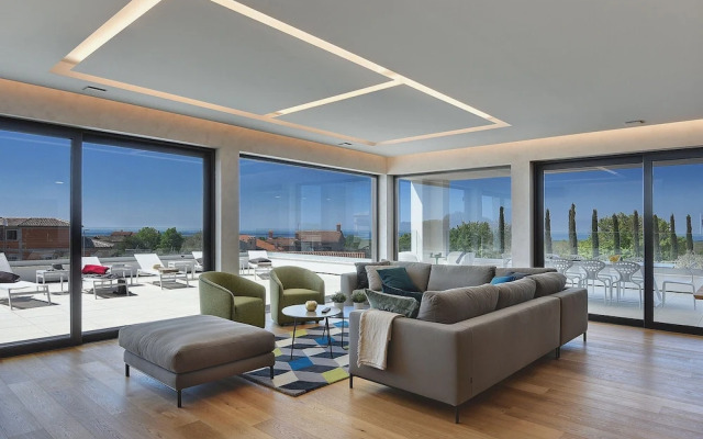 Villa in Vodnjan With Swimming Pool