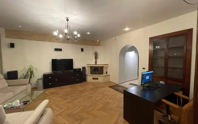 premium suites Postavarului