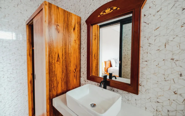 Turtle Shelter Guest House