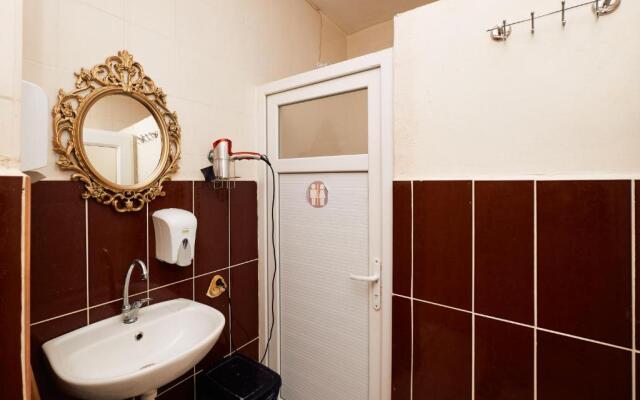 hostel vague