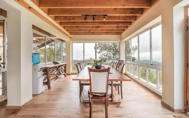 Paradise Retreat With Stunning Views in Jarabacoa