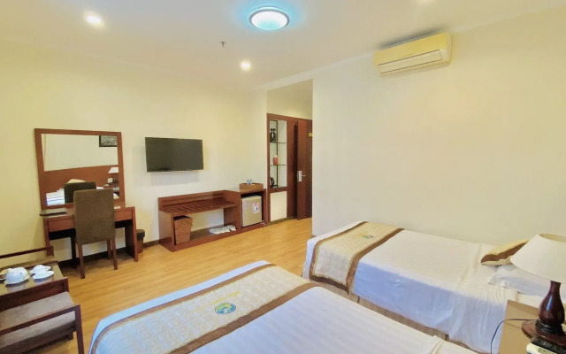 Hau Giang Hotel