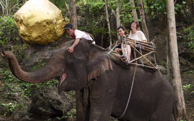 The FloatHouse River Kwai