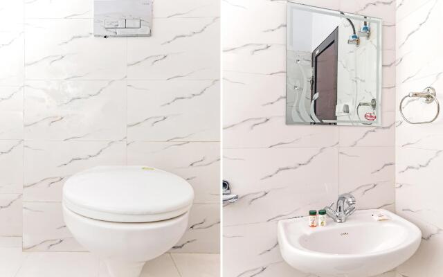 OYO 30328 Hotel Shyam Palace