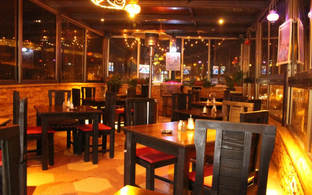 Arab Tower Hotel