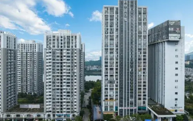 Dilianya Boutique Hotel (Kunming Anning Golden Times Square · Ninghu Park Branch)