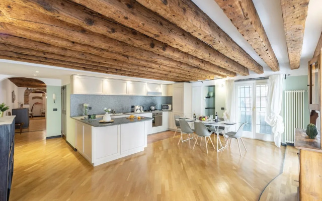 Beautiful Flat In The Historic Center