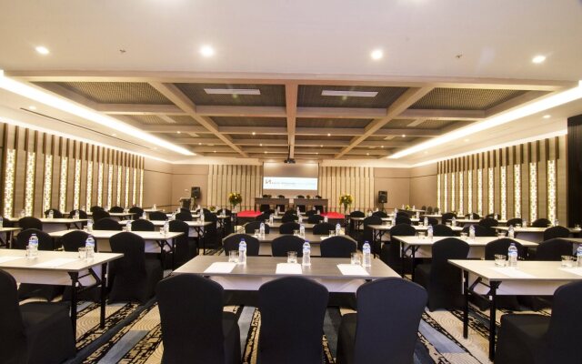 Sanur Resort Watujimbar
