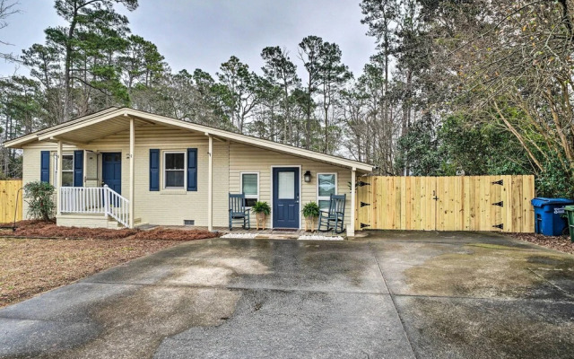 Wilmington Vacation Rental w/ Fire Pit!