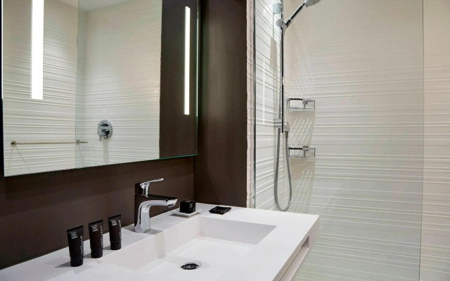 AC Hotel by Marriott Miami Beach