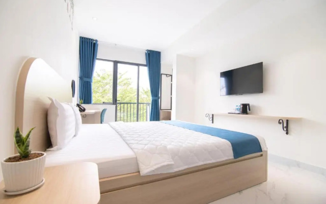 Bin Bin Hotel 12 - Near SaLa Residence