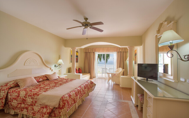 Eurostars Grand Cayacoa
