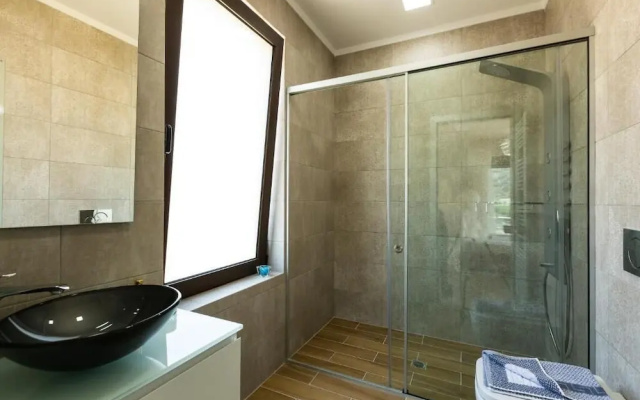 Eudora Luxury Stone Villa