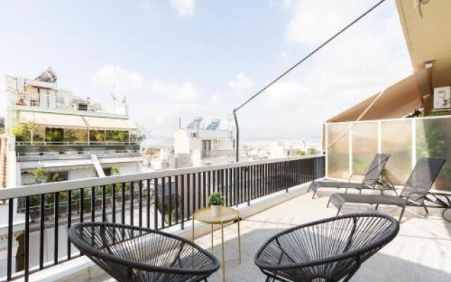 Central Cozy Apartments in Plaka by UPSTREET