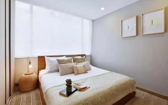 Kona Apartments