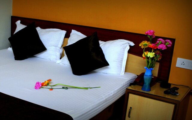 CHAS Vinayak-Inn Hotel & Banquets