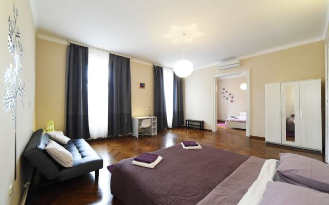 Apartment Metropolis 1