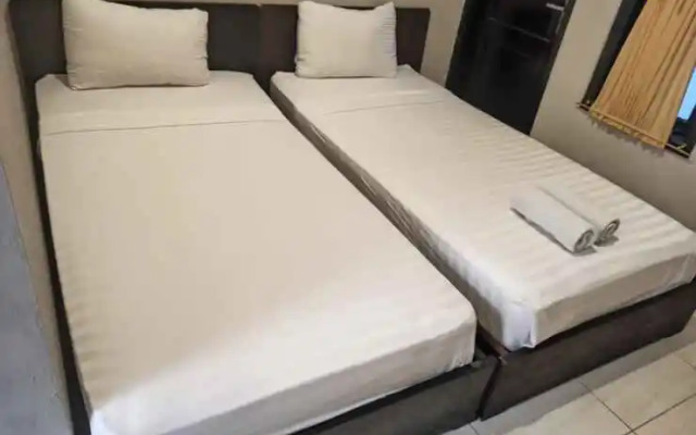 Pucuk Matahari Hotel