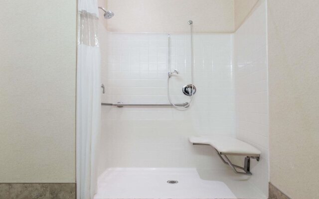 Wyndham Garden Appleton