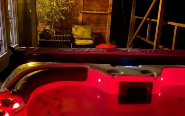 Les nuits insolites de la mothe tiny house