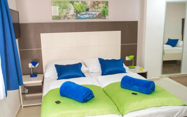 Five Rivers Rooms