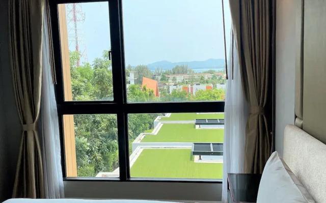 Deluxe apartment at Panora by Lofty