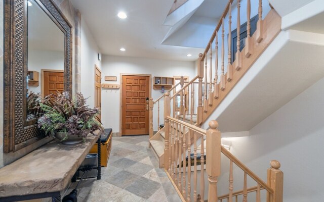 Aspen Ridge 6 by Alpine Lodging Telluride