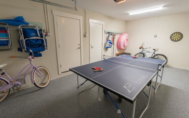 Azure Beach House Apartment 3