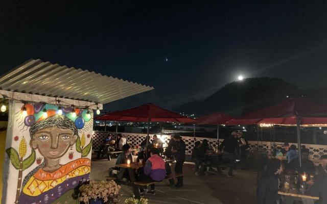 Kasa Kiwi Hostel & Travel Agency