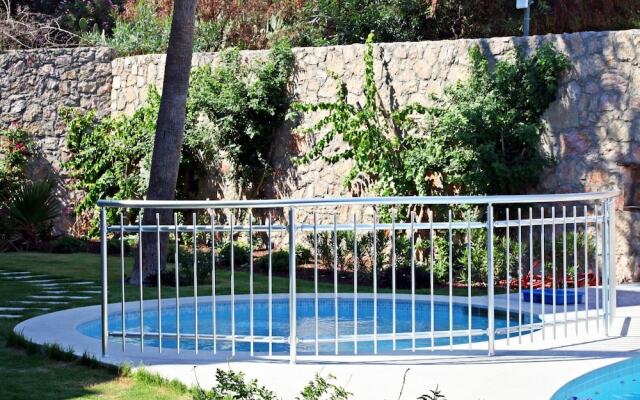 Queen Residence & Apart Hotel