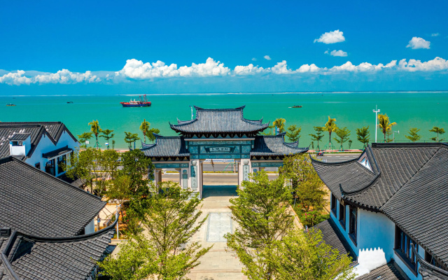 Holiday Inn Express Beihai Silver Beach