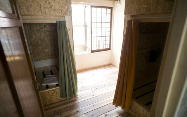 WORLDTRECK DINER & GUESTHOUSE - Pise - Hostel – Guest Rooms – Nagano